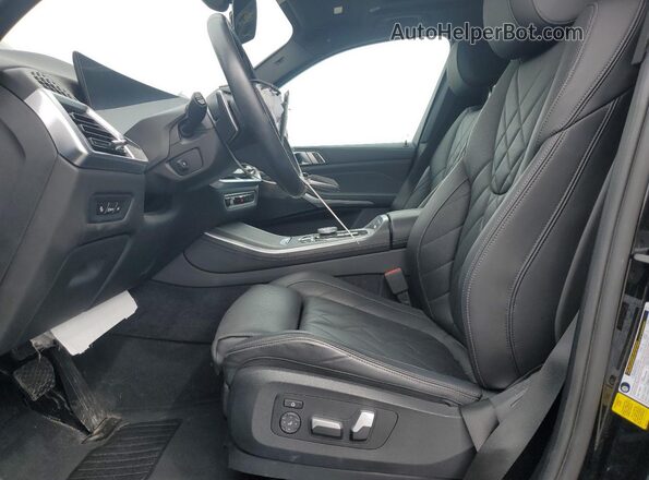 5UX13EU04R9S33728 2024 BMW X5 Black წინა სალონის ხედი