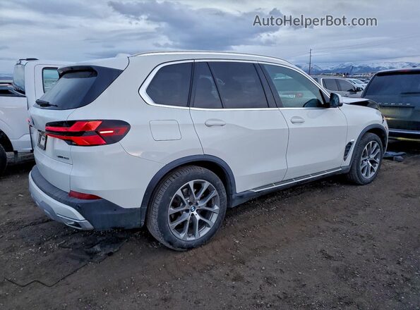 5UX13EU0XT9086063 2026 BMW X5 White Передня права чверть