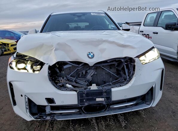 5UX13EU0XT9086063 2026 BMW X5 White Вид ззаду