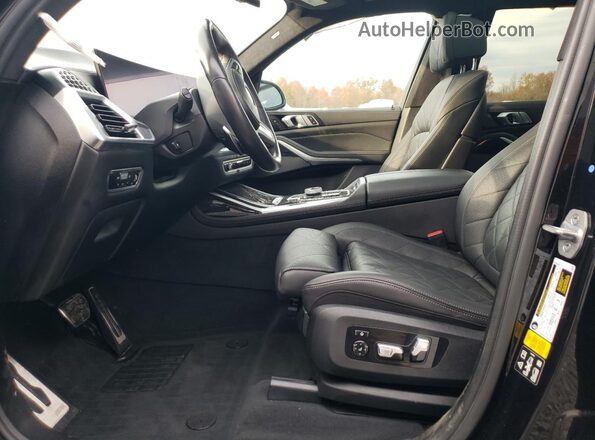 5UX23EM01P9P90503 2023 BMW X7 Black წინა სალონის ხედი