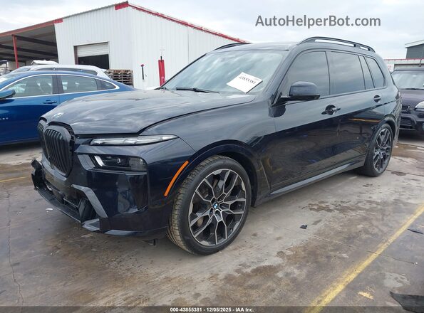 5UX23EM02R9S16477 2024 BMW X7 Black Przód lewy