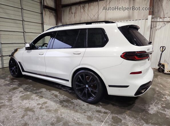 5UX23EM02R9U74014 2024 BMW X7 White Tył lewy