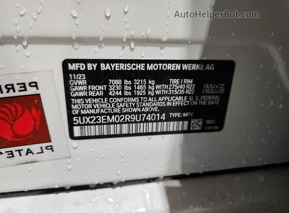5UX23EM02R9U74014 2024 BMW X7 White Widok naklejki z numerem VIN