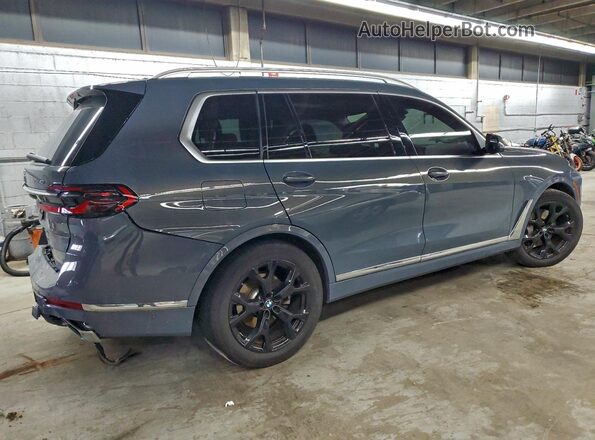 5UX23EM02R9V75831 2024 BMW X7 Gray უკანა მარჯვენა