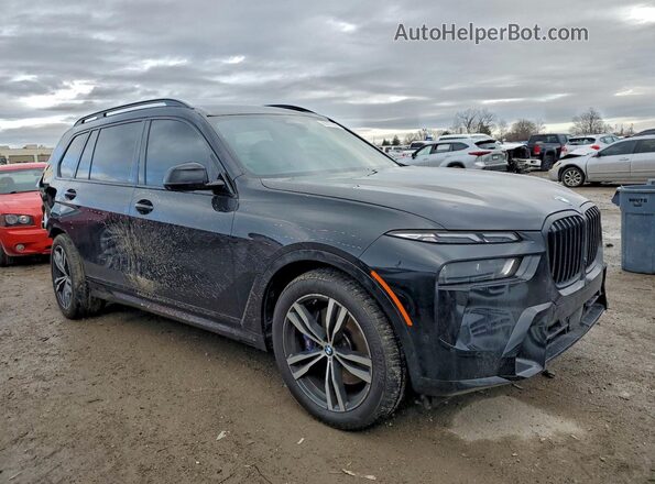 5UX23EM04P9P64302 2023 BMW X7 Черный Передняя правая четверть