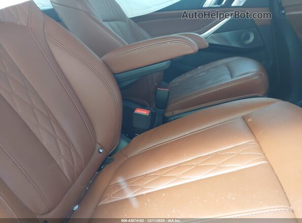 5UX23EM04P9R18295 2023 BMW X7 Gray VIN կոդի պիտակի տեսք