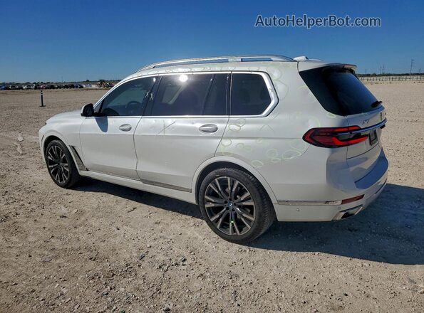 5UX23EM07P9P96161 2023 BMW X7 White Rear left