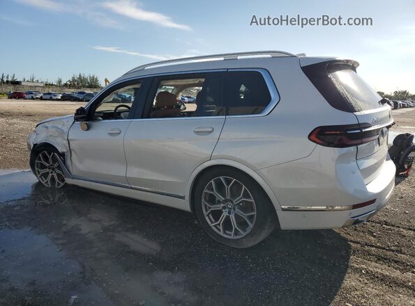5UX23EM07S9W43157 2025 BMW X7 White Tył lewy