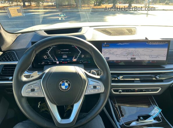 5UX23EM09P9P49780 2023 BMW X7 White Սալոնի դիմացի տեսք