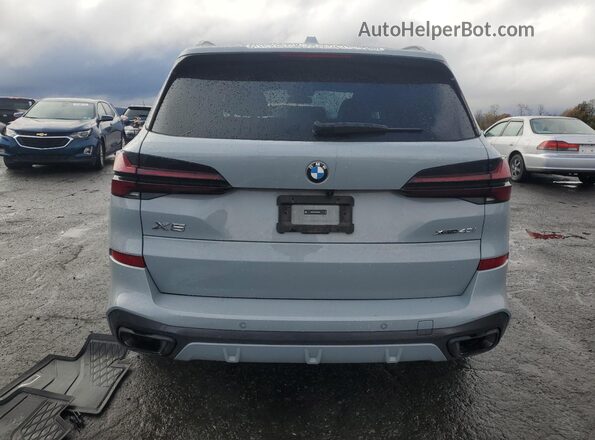 5UX23EU02R9W08861 2024 BMW X5 Gray Rear view