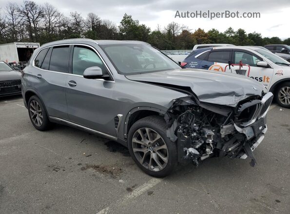 5UX23EU03R9S30873 2024 BMW X5 Silver Przód prawy