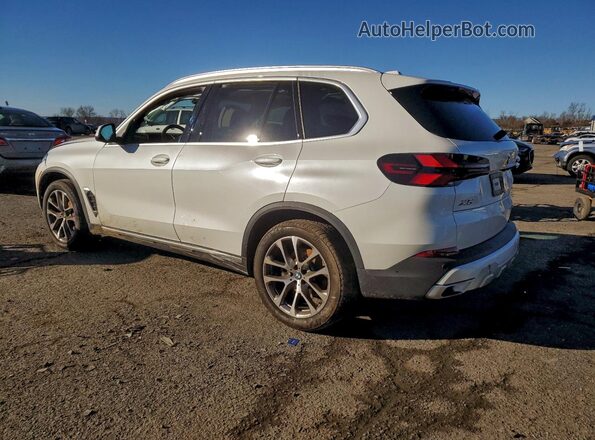 5UX23EU06S9W91233 2025 BMW X5 Белый Задняя левая четверть