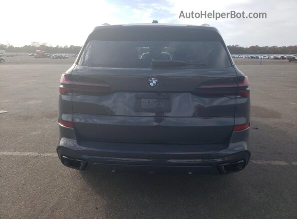 5UX23EU08R9T54363 2024 BMW X5 Gray უკანა ხედი