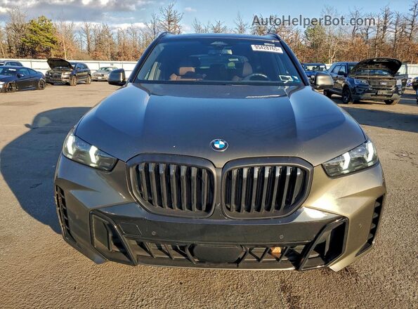 5UX23EU08S9Y76397 2025 BMW X5 Green წინა ხედი
