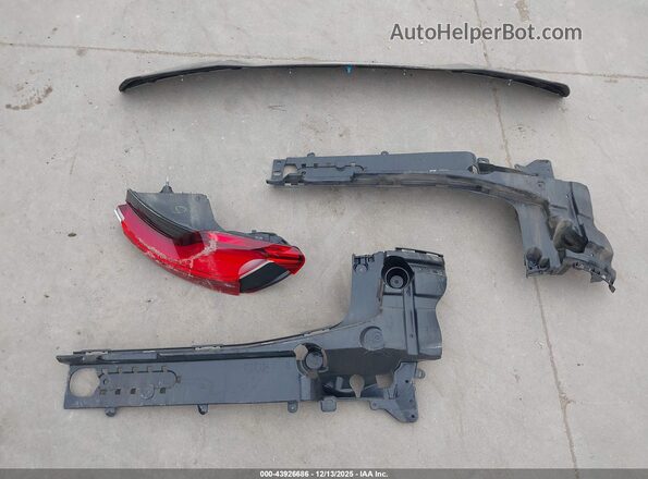 5UX2V1C05M9F04672 2021 BMW X4 Black Սարքավորումների վահանակի տեսք