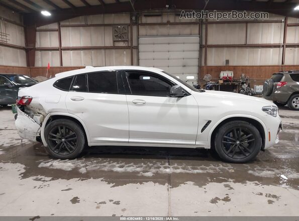 5UX2V5C0XM9D85248 2021 BMW X4 White Вид задньої частини салону