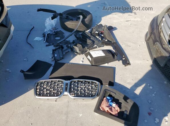5UX33DT04R9X36681 2024 BMW X4 Черный Вид наклейки с VIN-кодом