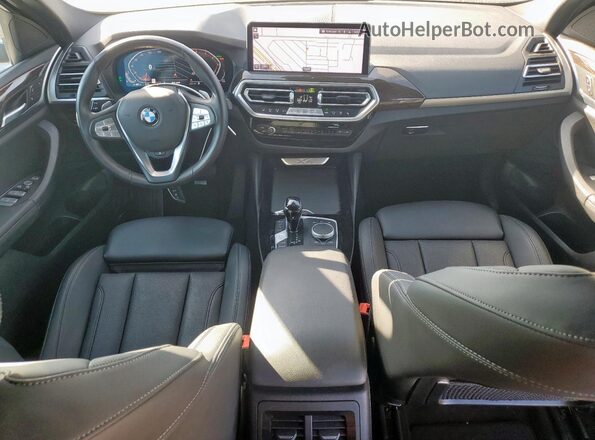 5UX33DT04R9X36681 2024 BMW X4 Черный Вид панели приборов