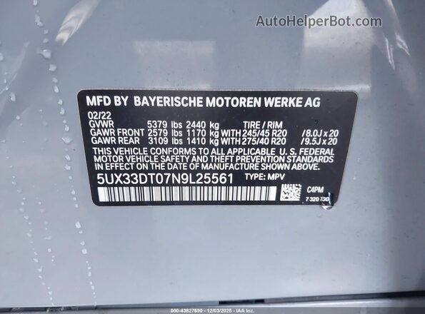 5UX33DT07N9L25561 2022 BMW X4 Gray Vista del compartimento del motor