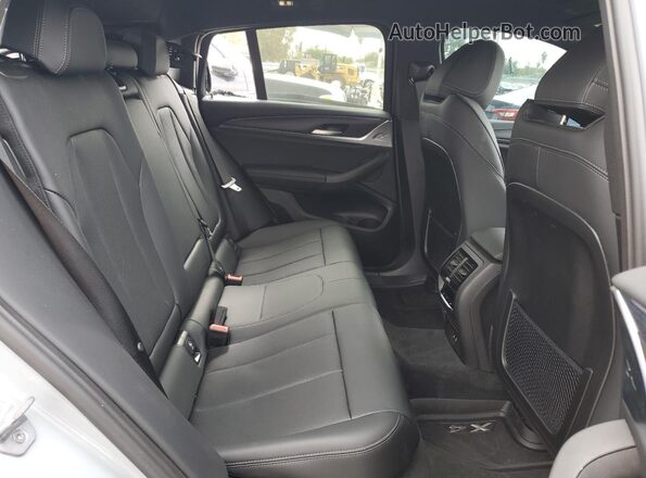 5UX33DT08S9087540 2025 BMW X4 Gray Սալոնի հետևի տեսք