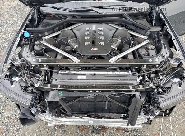 5UX33EM02S9W30109 2025 BMW X7 Gray Vista del compartimento del motor