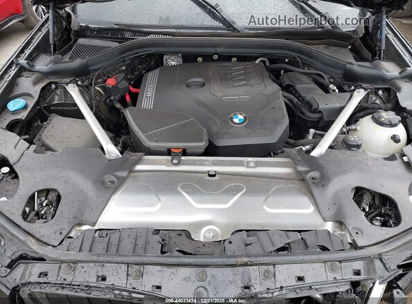 5UX43DP03R9W53869 2024 BMW X3 Black Vista trasera
