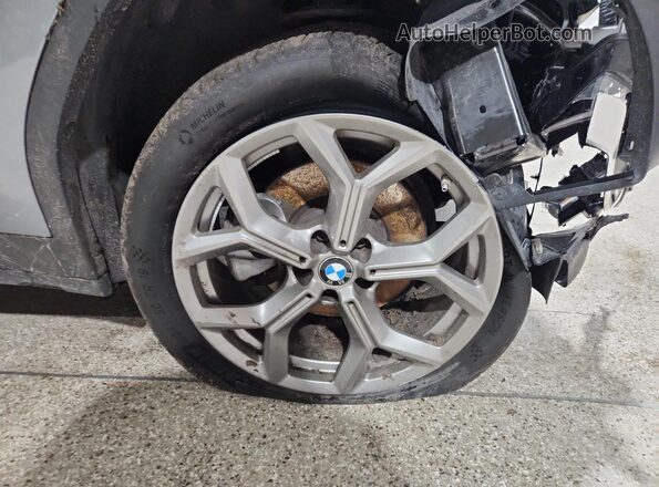 5UX43DP04R9V05830 2024 BMW X3 Gray 