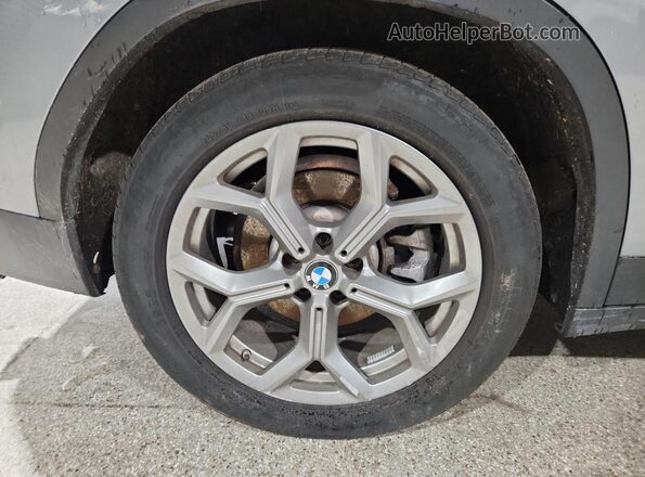 5UX43DP04R9V05830 2024 BMW X3 Gray 