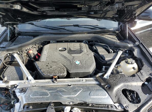 5UX43DP08R9U07402 2024 BMW X3 Черный Вид подкапотного пространства