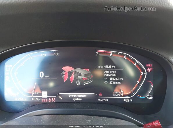 5UX43DP09N9N42642 2022 BMW X3 Синий Вид задних сидений