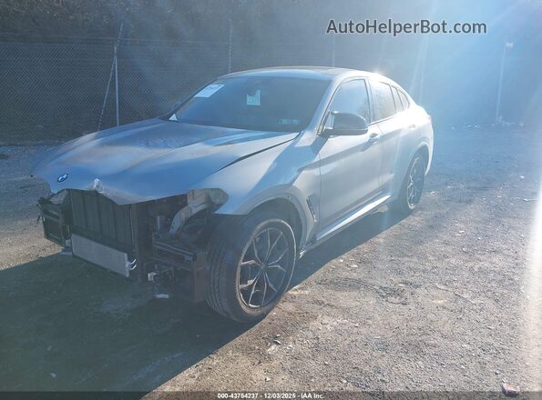 5UX43DT01N9L22353 2022 BMW X4 Серебряный Передняя левая четверть