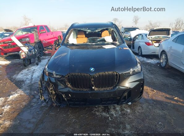 5UX43EU08S9W99309 2025 BMW X5 Black უკანა სალონის ხედი