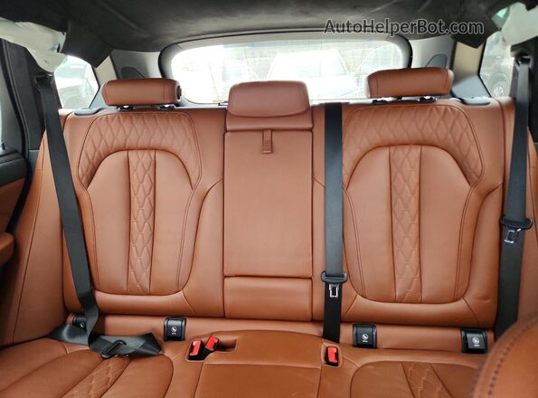 5UX43EU0XR9S61675 2024 BMW X5 Black Вид задніх сидінь