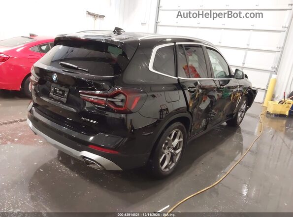 5UX53DP00R9T49001 2024 BMW X3 Black Trasero derecho
