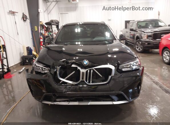 5UX53DP00R9T49001 2024 BMW X3 Black Vista del cuadro de instrumentos