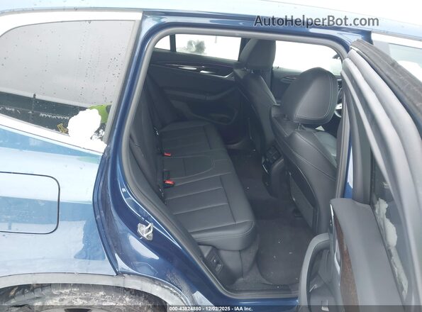 5UX53DP02N9L25664 2022 BMW X3 Blue Vista de la etiqueta del VIN