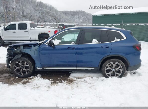 5UX53DP02N9L25664 2022 BMW X3 Blue 