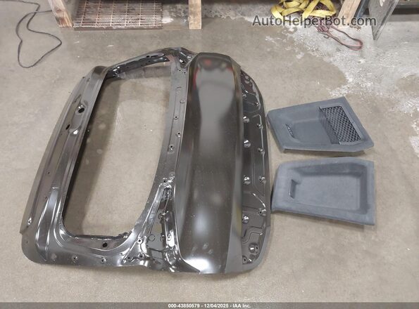 5UX53DP05R9U45108 2024 BMW X3 White 
