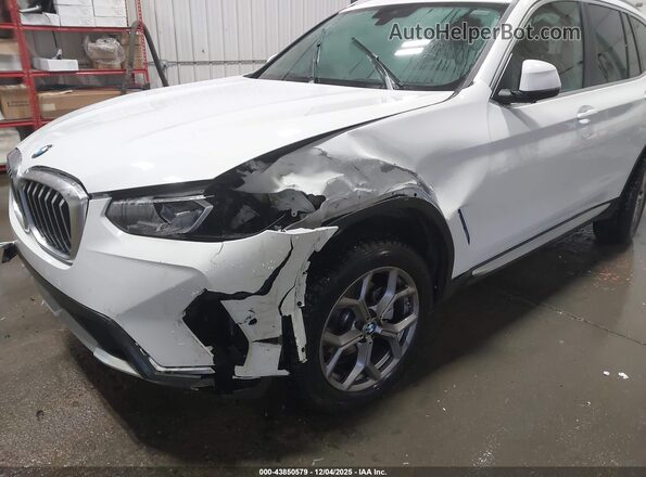 5UX53DP05R9U45108 2024 BMW X3 White 