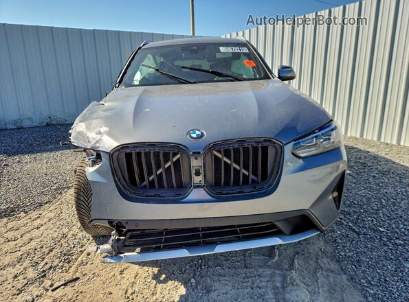 5UX53DP05R9V08112 2024 BMW X3 Gray Front view