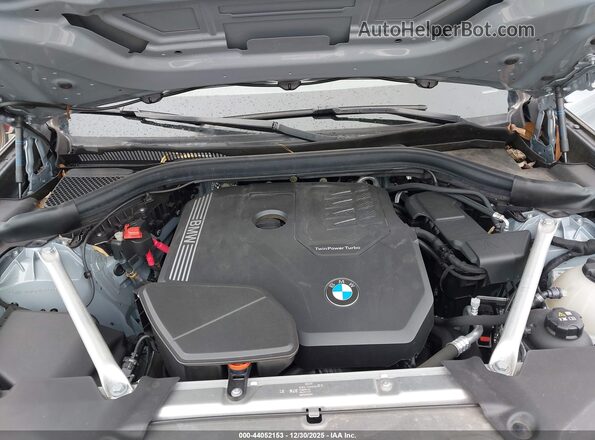 5UX53DP06R9U52956 2024 BMW X3 Light Blue უკანა ხედი