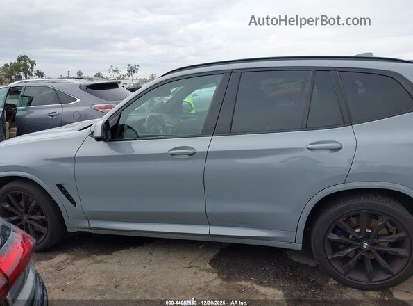5UX53DP06R9U52956 2024 BMW X3 Light Blue სალონის 360-გრადუსიანი ხედი