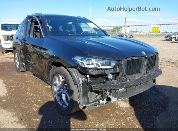 5UX53DP06R9U82491 2024 BMW X3 Черный 