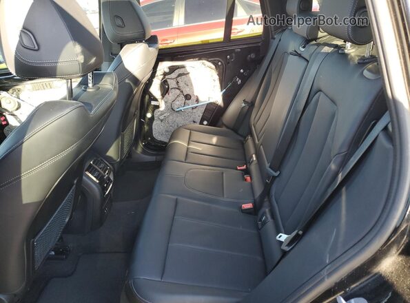 5UX53DP07P9P22175 2023 BMW X3 Black Vista interior trasera