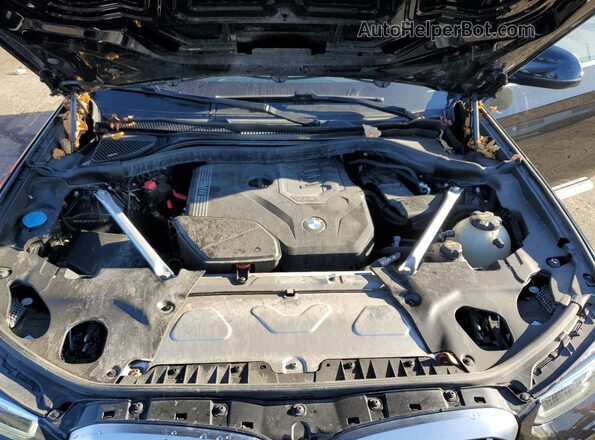 5UX53DP07P9P22175 2023 BMW X3 Black Vista del compartimento del motor