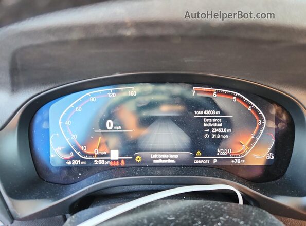 5UX53DP07P9S13705 2023 BMW X3 Black ხელსაწყოთა პანელის ხედი