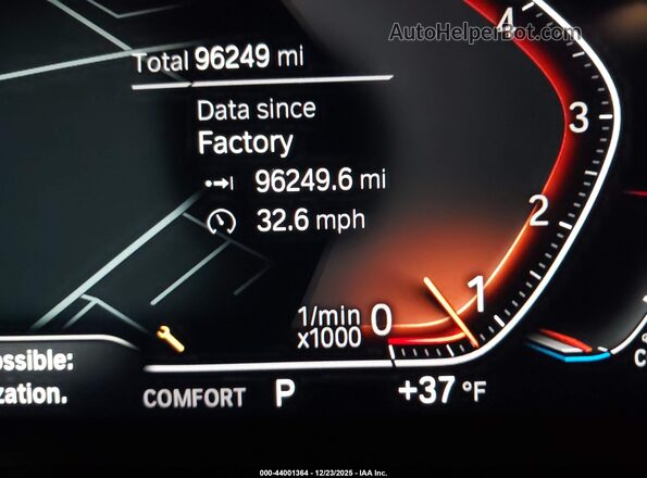 5UX53DP08N9J11794 2022 BMW X3 Gray 