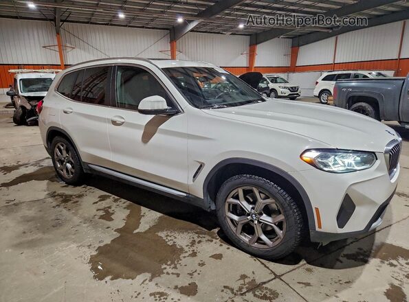 5UX53DP08N9L43909 2022 BMW X3 Белый Передняя правая четверть