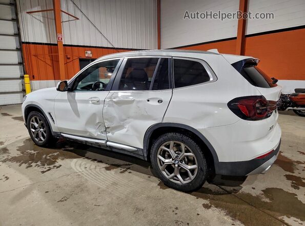 5UX53DP08N9L43909 2022 BMW X3 Белый Задняя левая четверть