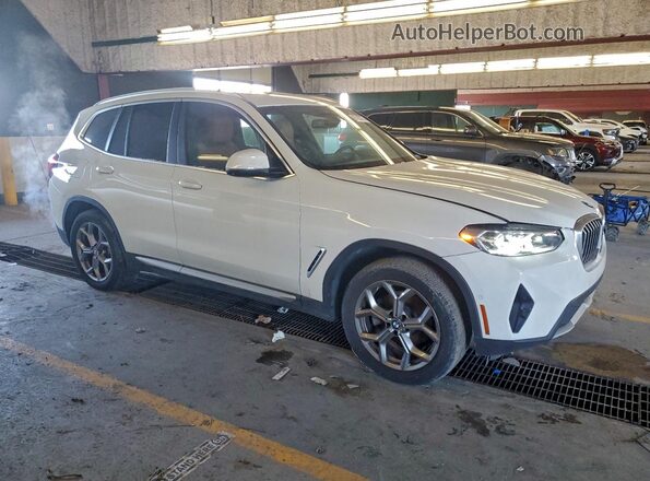 5UX53DP09R9U40994 2024 BMW X3 Белый Передняя правая четверть